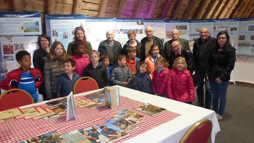 L’exposition a reçu de nombreux visiteurs parmi lesquels des enfants.