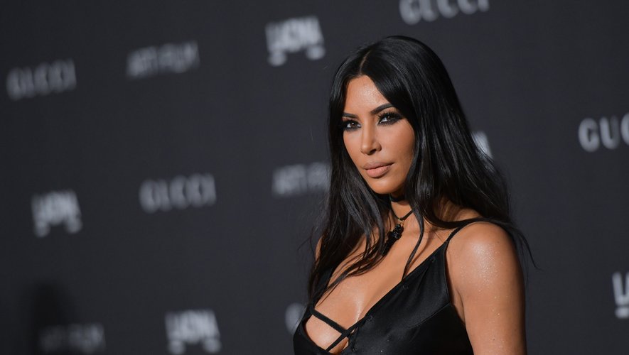 Kim Kardashian effectue donc son stage depuis l'an dernier dans un cabinet de San Francisco et ambitionne de passer le barreau en 2022.