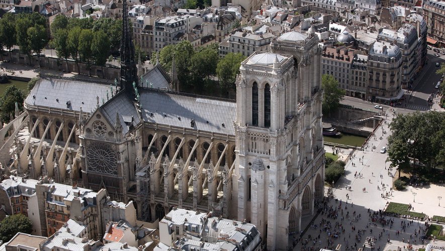 France 2 diffusera samedi en direct à 21H00 une grande soirée avec appel aux dons au profit de la reconstruction de Notre-Dame de Paris