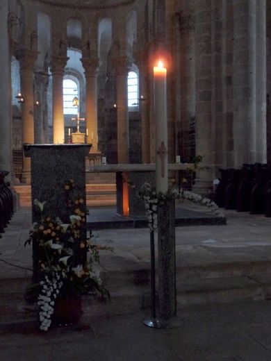 La célébration pascale aura lieu en l’abbatiale Sainte- Foy de Conques.