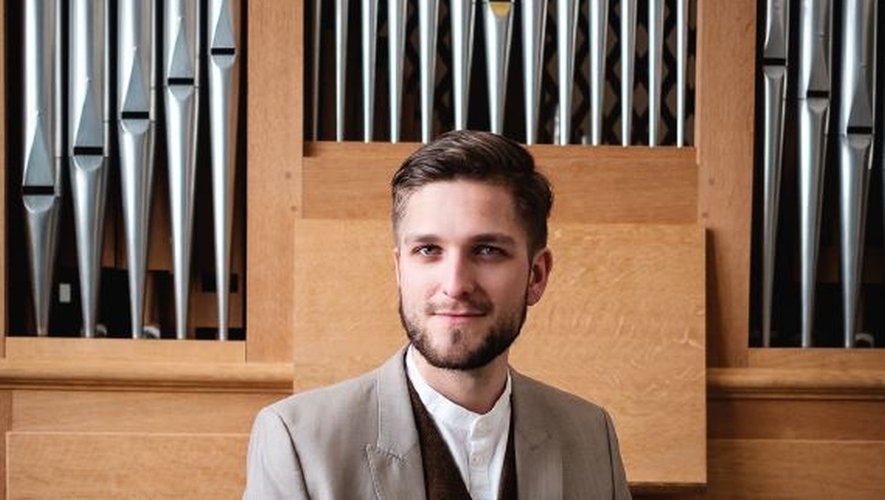 Le jeune organiste Adam Bernadac