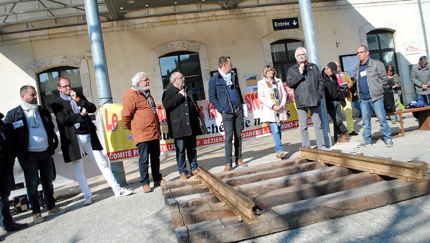 Le 13 avril dernier, 200 personnes avaient manifesté devant la gare de Séverac-d’Aveyron.