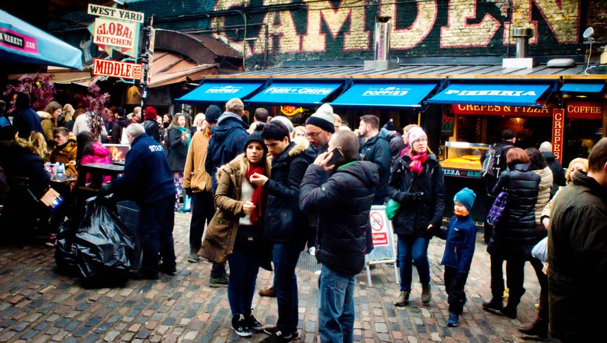 Camdem market à Londres est un échantillon de l'identité culturelle anglaise