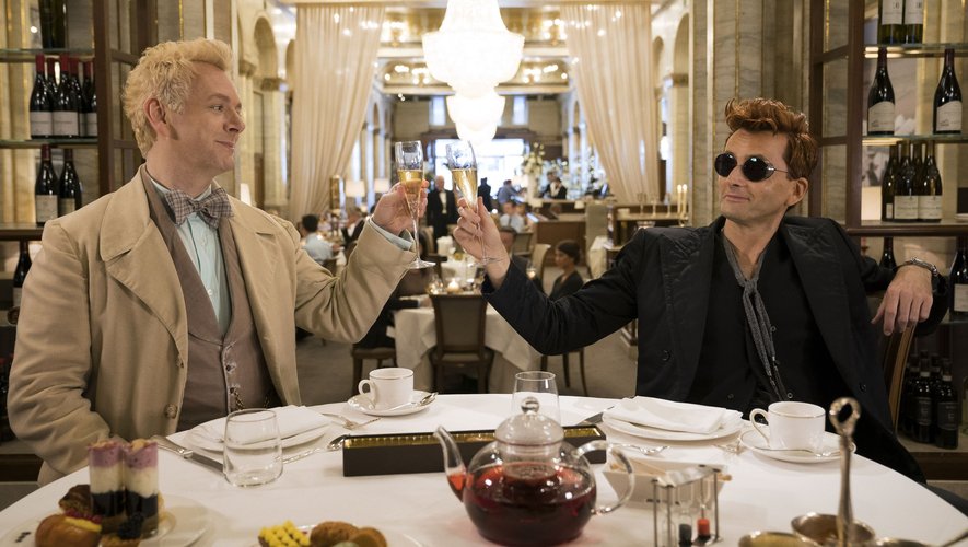 Michael Sheen et David Tennant (à droite) tiennent les rôles principaux dans "Good Omens", réalisée par Douglas Mackinnon.