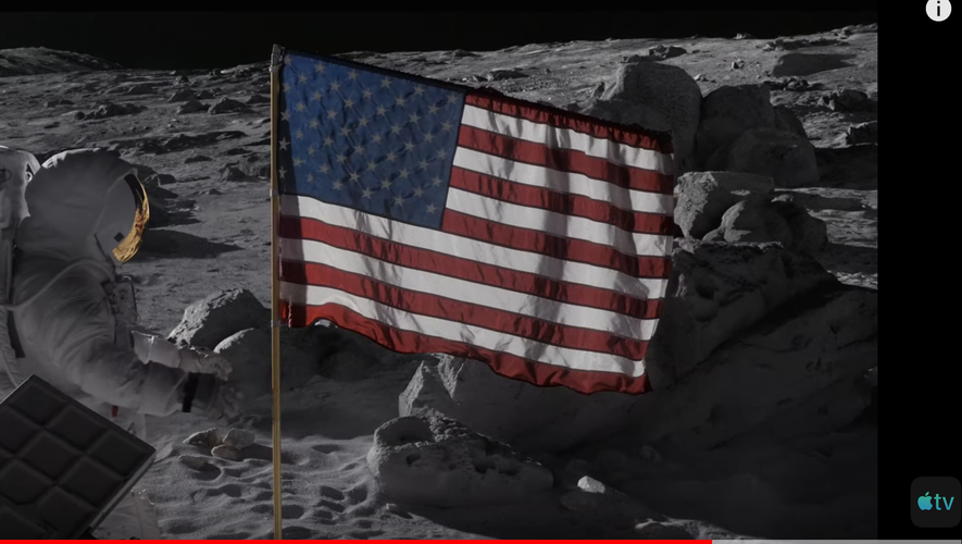 Dans la bande annonce de "For All Mankind" ce sont les Soviétiques qui ont marché en premier sur la lune.