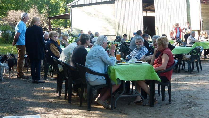 Le petit-déjeuner permet de tisser du lien social.