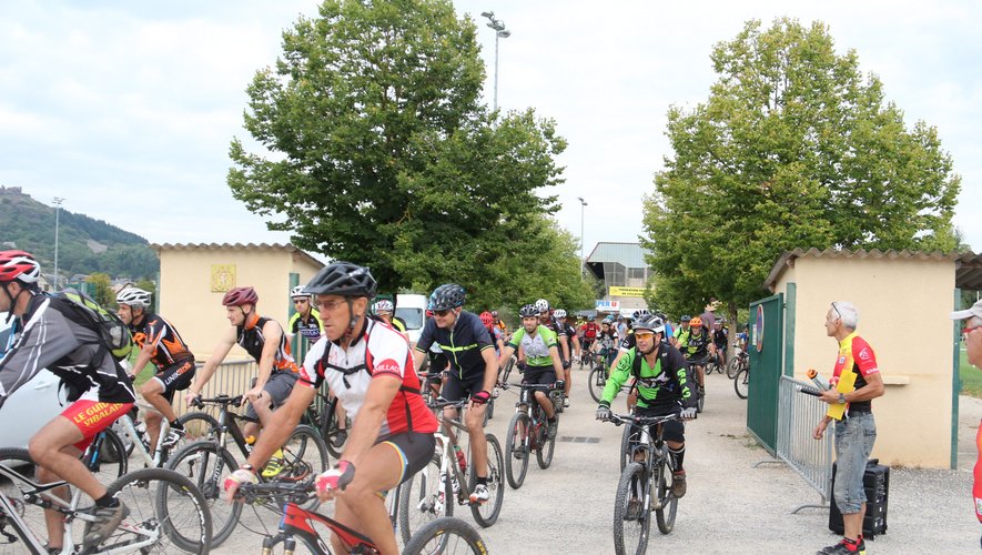 Le Vélo club invite à la 21e randonnée des Monts d’Aubrac