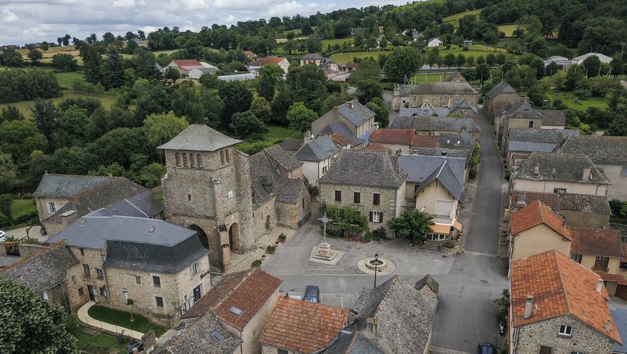 Le village de La Bastide-l’Évêque.