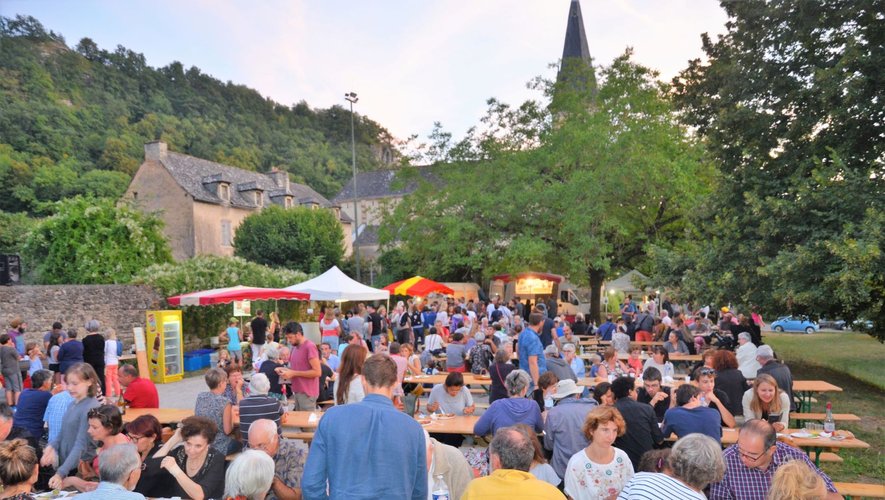 Le succès des marchés de 2018 a motivé les organisateurs pour 2019 : marchés gourmands à partir de 19 heures tous les samedis de l’été, place du Griffoul.