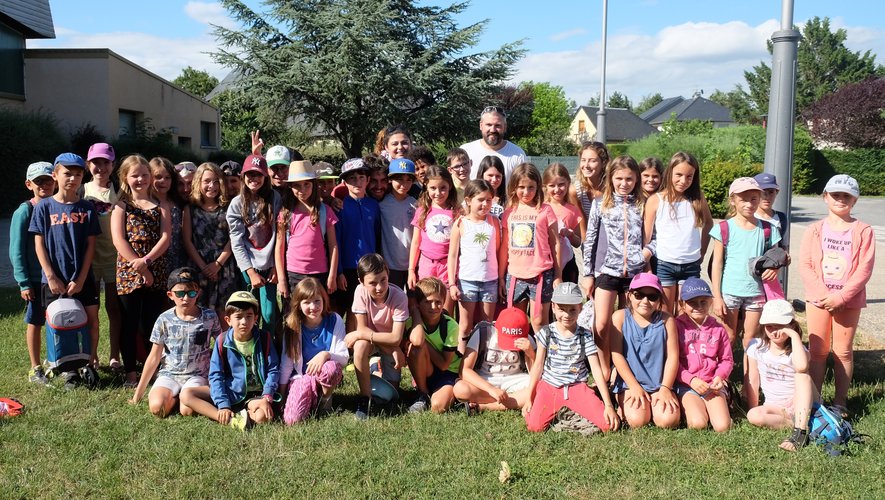 Trente-six enfants en camp d’étéavec l’EPA rentraient ravisd’un camp à Laguiole.