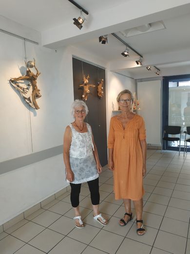 Michèle Lazier et Agnès Cotterlaz, deux des exposantes.