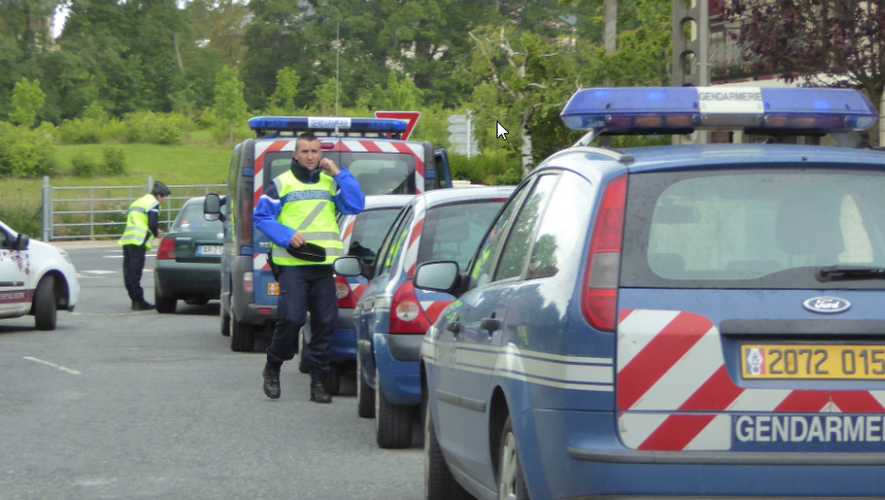 Gendarmes et policiers toujours mobilisés pour la sécurité routière. 