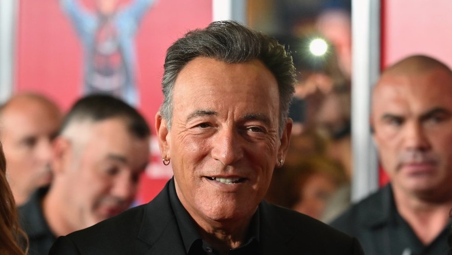 Bruce Springsteen assiste à l'avant-première de "Blinded by the Light" au Paramount Theater  d'Asbury Park dans le New Jersey, le 7 août 2019.
