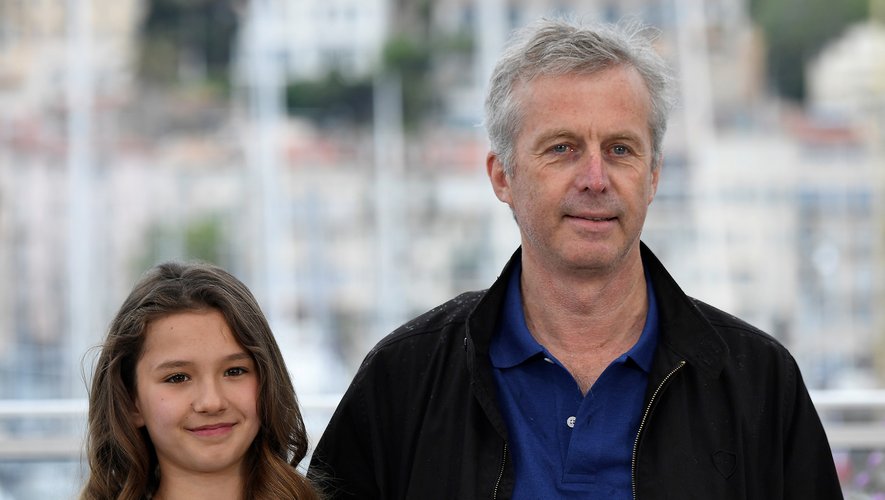 Lise Leplat Prudhomme (à gauche) et Bruno Dumont lors du 72e Festival de Cannes