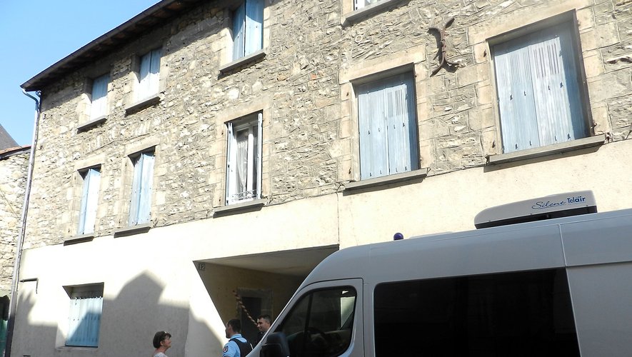 Bernard Foursac vivait au rez-de-chaussé de cet immeuble de la rue Emilie de Rodat à Villefranche-de-Rouergue. 