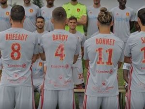 Du gris pour la nouvelle tenue du Raf.