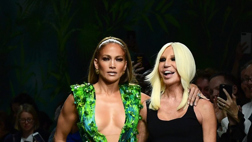 Jennifer Lopez a fait le show à l'issue du défilé de la maison Versace. Milan, le 20 septembre 2019.