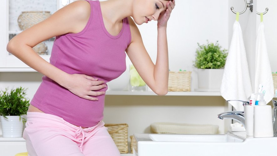 Nausées et vomissements pendant la grossesse : quand s’inquiéter ?