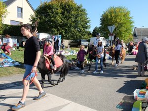 Un week-end de fête à Concourès où l’on se rencontre, on discute, on se détend (photo d’archives).