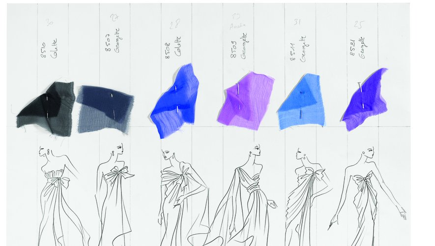 Yves Saint Laurent (1936-2008) - Planche de collection. Collection haute couture printemps-été 2002.
