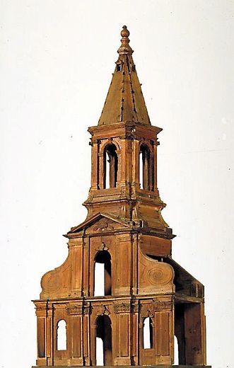 Maquette du XVIIIe siècle de la façade occidentale de l’église Saint-Amans lors de sa reconstruction (visible au musée Fenaille).