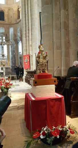 La statue reliquaire de la Majesté de sainte Foy dans le chœur de l’abbatiale.