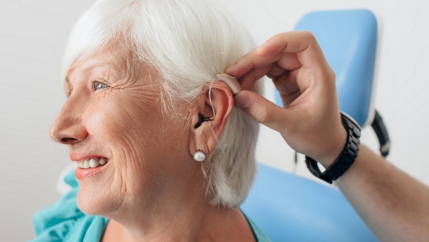 Aides auditives : les quatre séances chez l’audioprothésiste