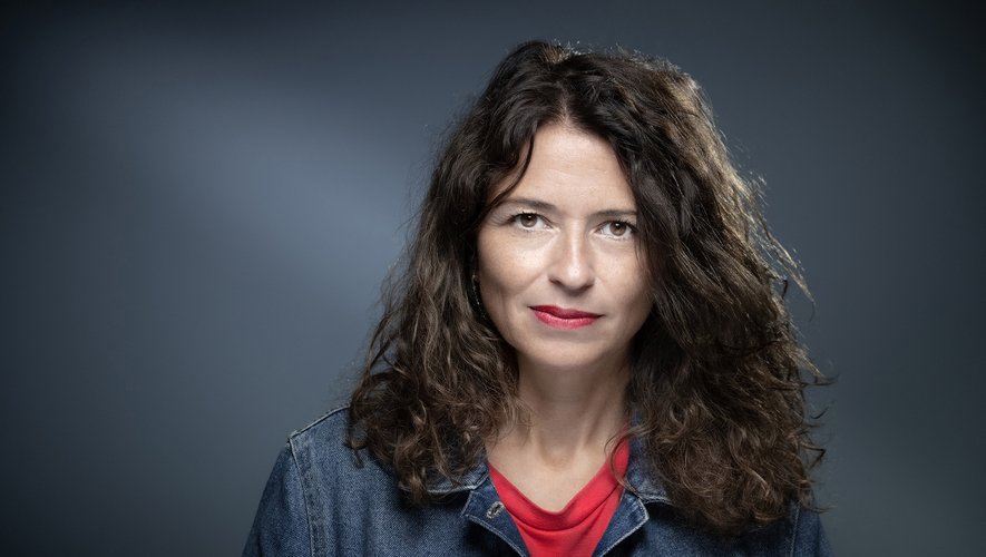 La romancière Karine Tuil a remporté jeudi le prix Goncourt des Lycéens pour "Les choses humaines"