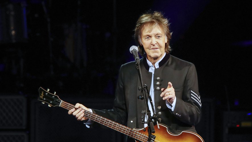 Paul McCartney se produira sur la scène de Glastonbury l'année prochaine.