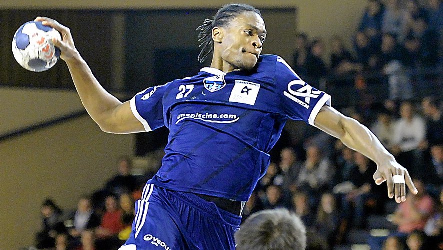Avec le Roc handball et souvent grâce à sa puissance de feu, Yannick Cham a inscrit plus de 300 buts en deux saisons !			Archives Jean-Louis Bories