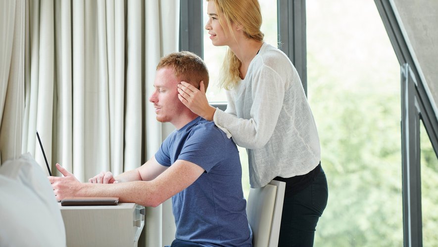 Massage crânien : le pouvoir aphrodisiaque au bout des doigts