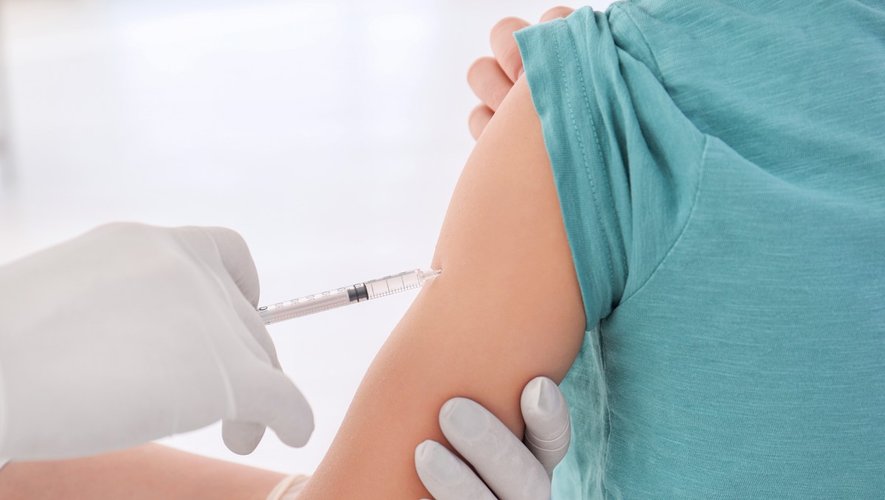 Vaccination anti HPV : pour les garçons d’ici l’été prochain