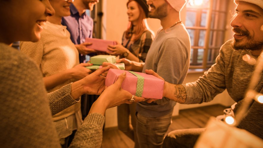 Noël : 47% des Français sont prêts à offrir un cadeau solidaire à leurs Noël : 47% des Français sont prêts à offrir un cadeau solidaire à leurs