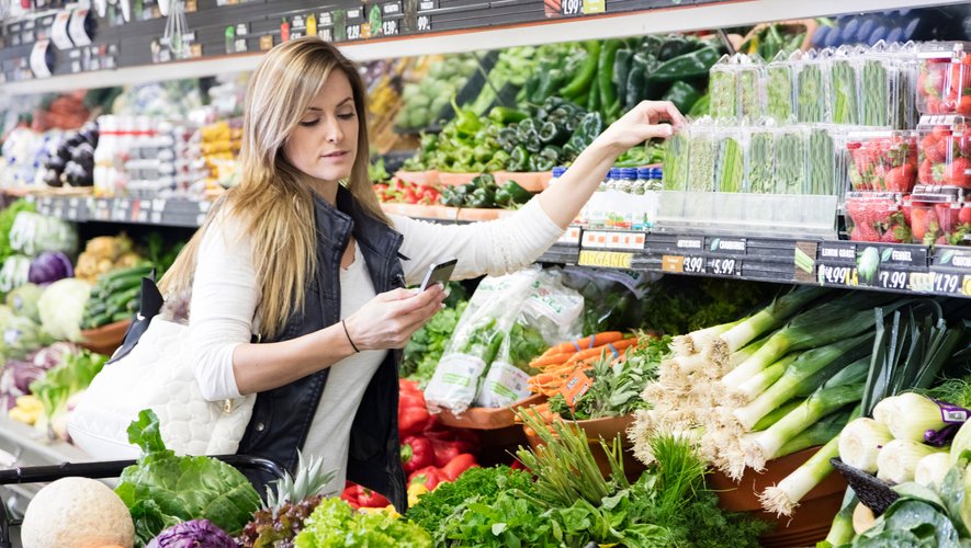 les achats alimentaires se sont nettement repliés (-0,8%) en novembre 2019.