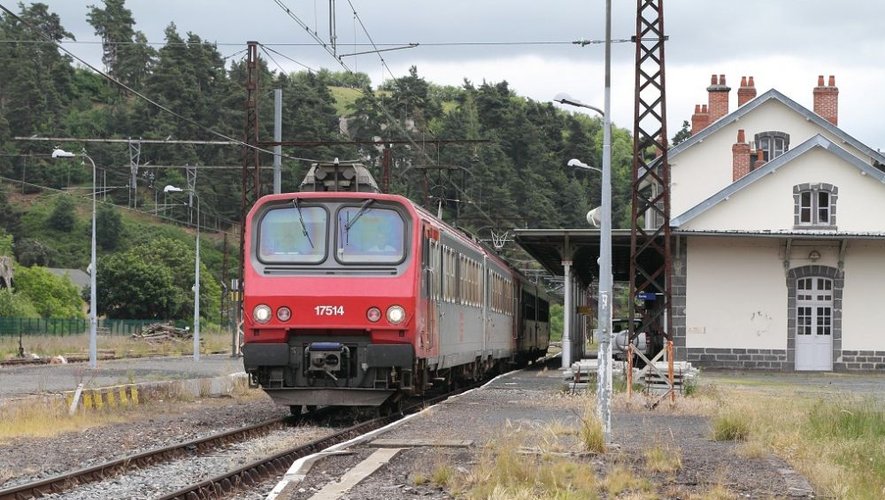 Le train de l'Aubrac est co-géré par l'Etat et la Région.