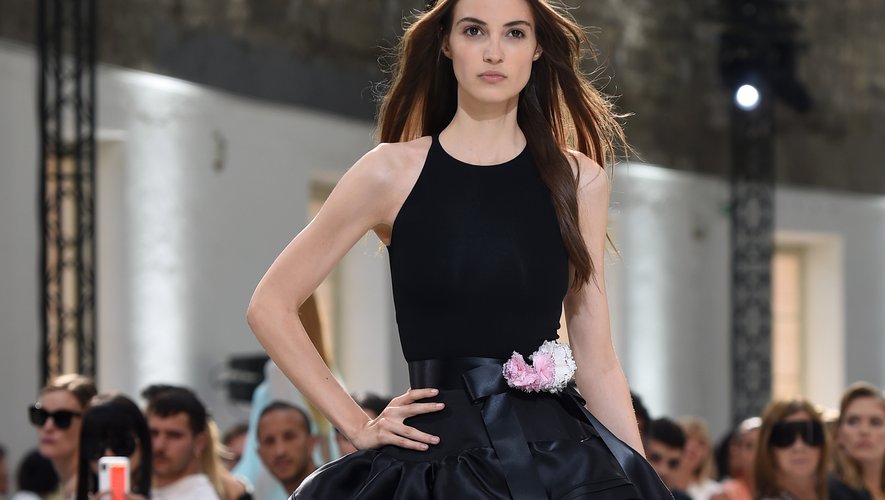 La robe bohème chic d'Alexandre Vauthier. Haute couture automne-hiver 2019-2020, Paris, le 2 juillet 2019.