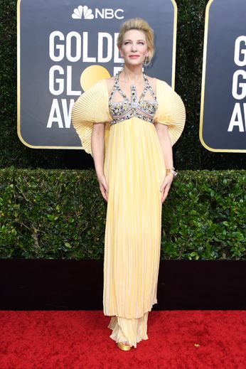 Cate Blanchett était magnifique dans cette robe jaune pastel imaginée par Mary Katrantzou. Beverly Hills, le 5 janvier 2020.