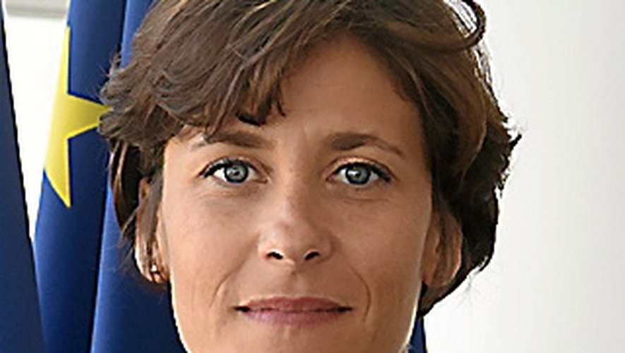 La secrétaire d’état Christelle Dubos à Onet et Rodez