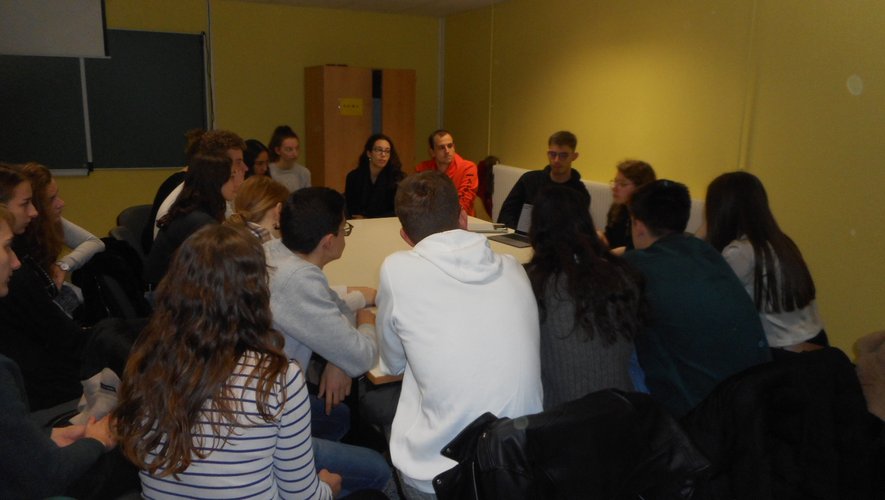 Rencontres et échanges entre jeunes étudiants ou bien retrouvailles pour certains.