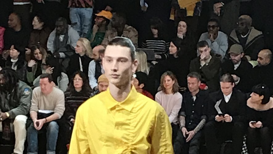 Le défilé Off-White automne-hiver 2020 pendant la semaine de la mode masculine à Paris.