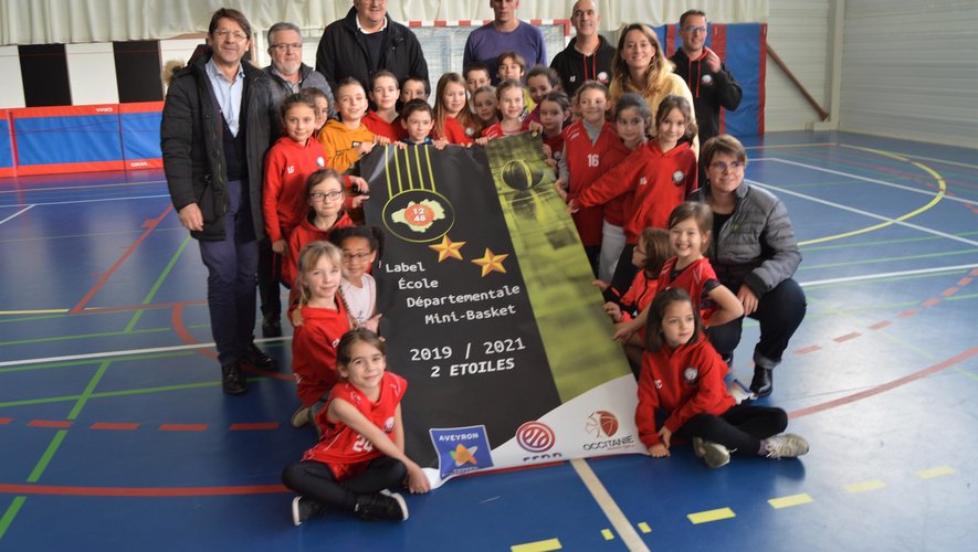 Le label "école départementale  de mini-basket" remis au club