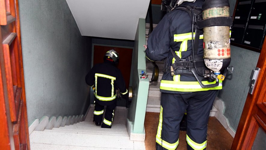 Les pompiers ont sécurisé les lieux et procédé à l'examen des résidents. 