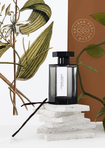 La fragrance "Couleur Vanille" de L'Artisan Parfumeur se métamorphose en créations culinaires éphémères au restaurant du Roch Hôtel & Spa.