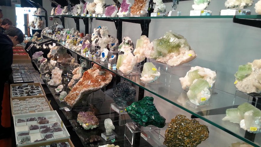 Olemps organise samedi et dimanche son troisième salon des minéraux fossiles et bijoux.