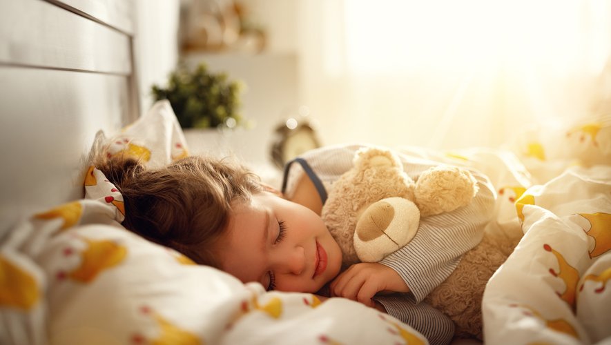 Les enfants qui ne manquent pas de sommeil témoignent d'une meilleure santé psychologique.