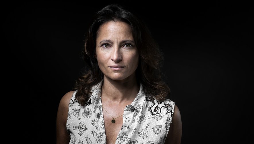 La romancière Nina Bouraoui a reçu le prix Anaïs Nin pour "Otages".