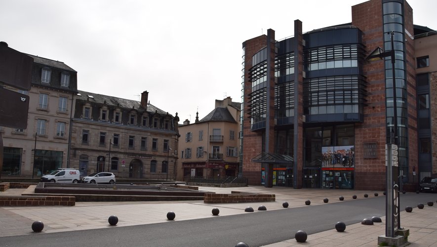 Mairie de Rodez une cellule d'écoute en préparation et des services publics toujours assurés Mairie de Rodez une cellule d'écoute en préparation et des services publics toujours assurés