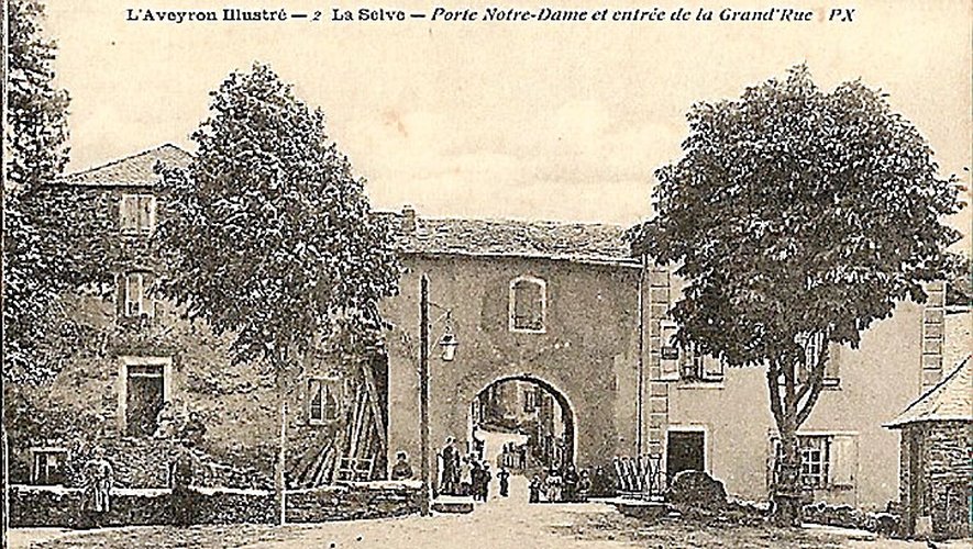 Ancienne carte postale de La Selve.
