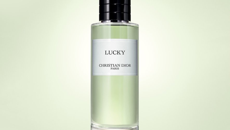 Le parfum Lucky par Christian Dior.