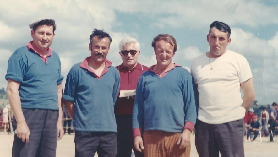 Émile Robert, Émile Grimal, Joseph Canivenq, Fernand Boissonnade, Marin Cambefort (arbitre).